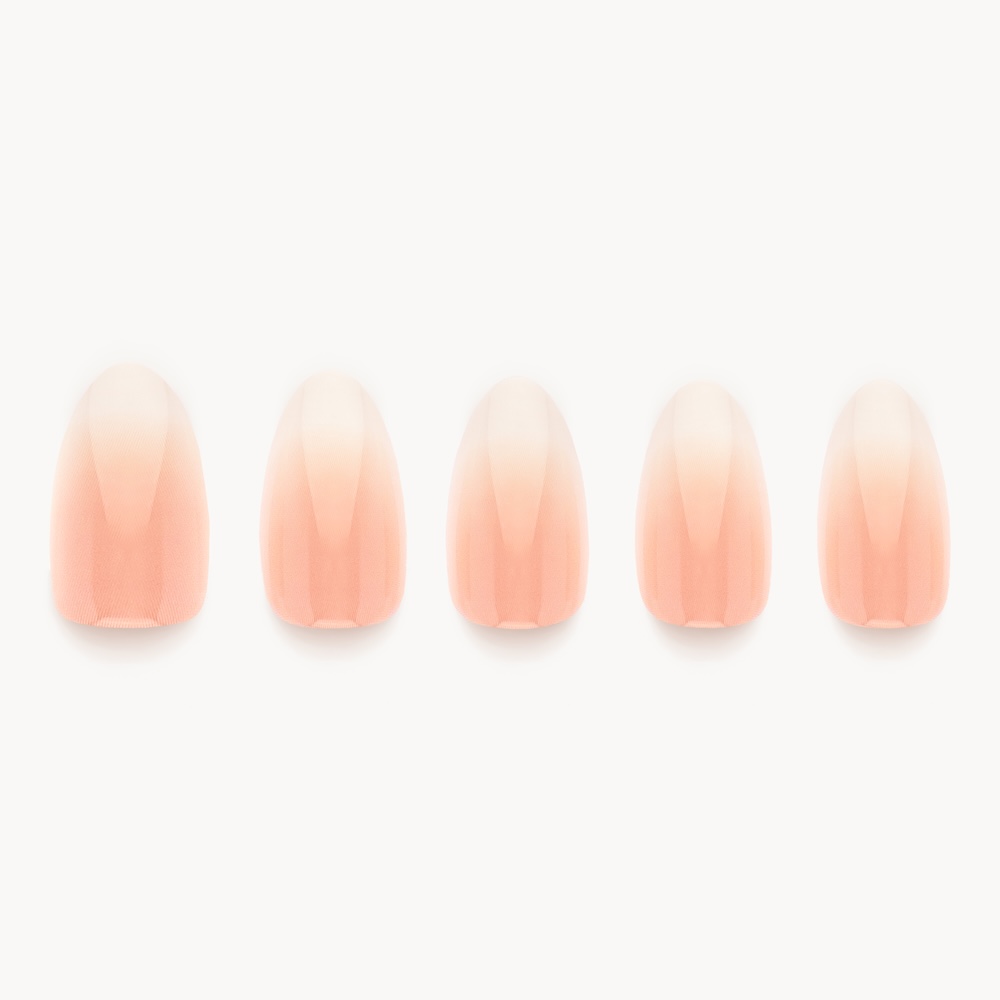 nails separately milky