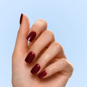 burgundy nails