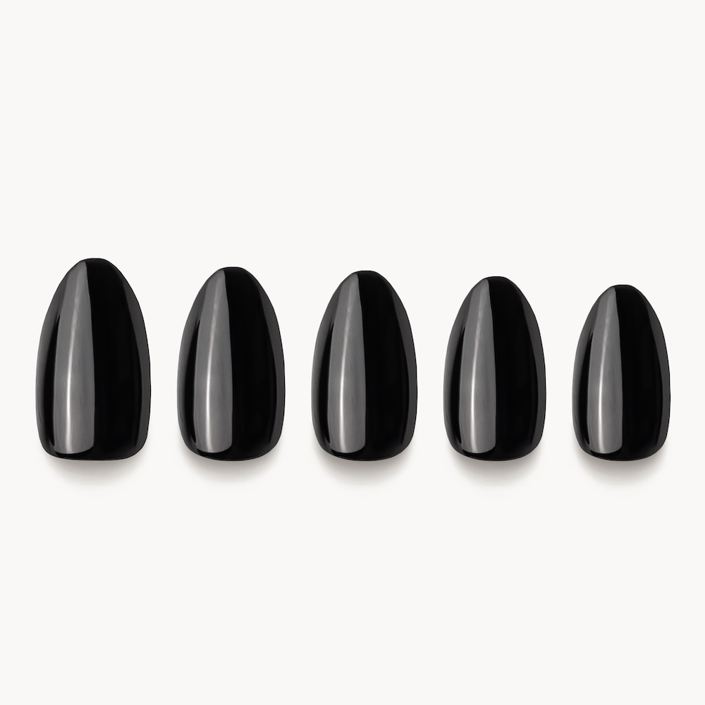 nails separately onyx